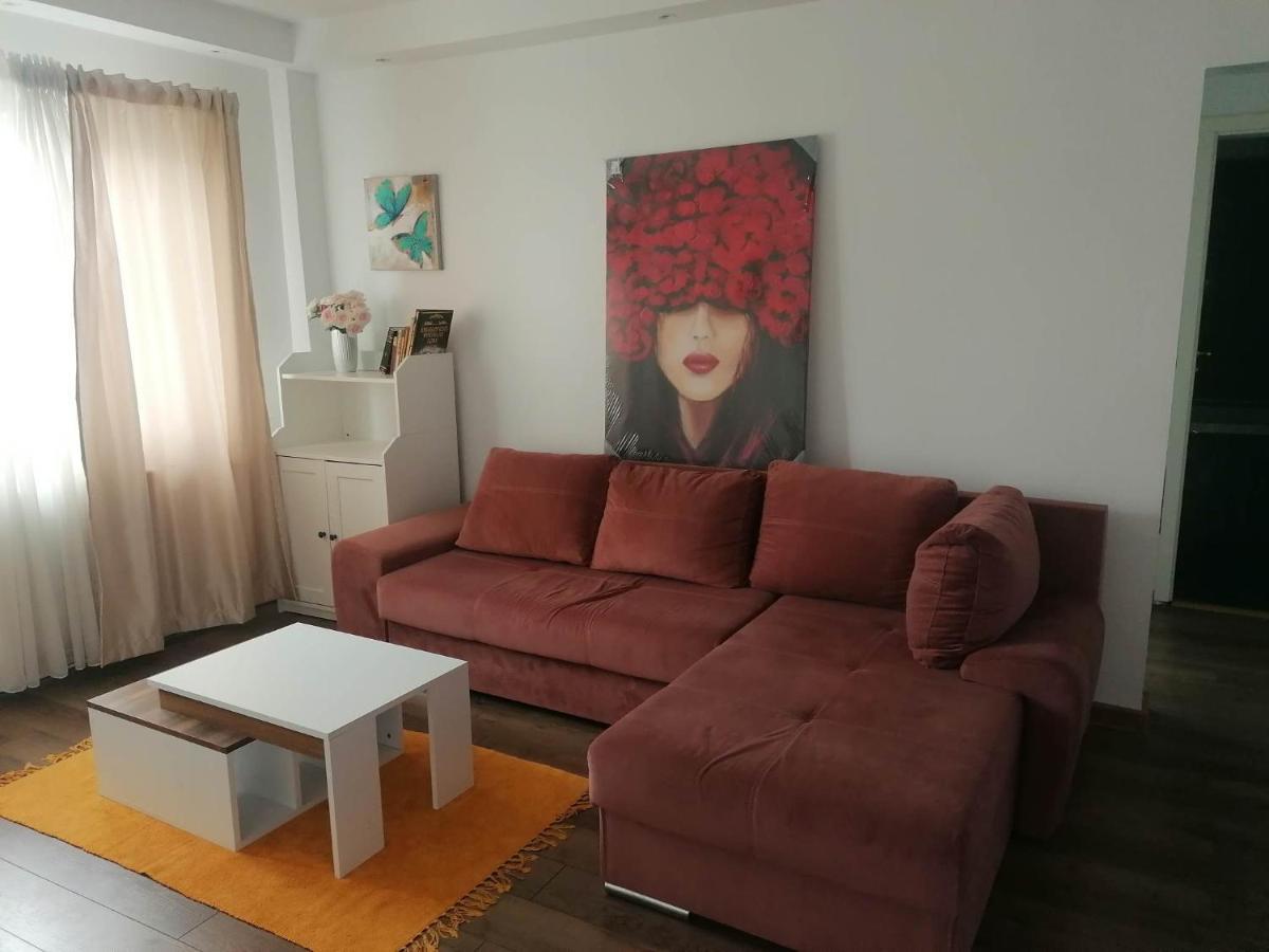 Apartament Near The Park Two Rooms Βουκουρέστι Εξωτερικό φωτογραφία