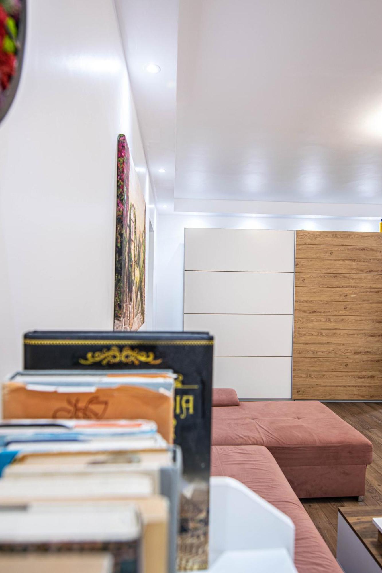 Apartament Near The Park Two Rooms Βουκουρέστι Εξωτερικό φωτογραφία