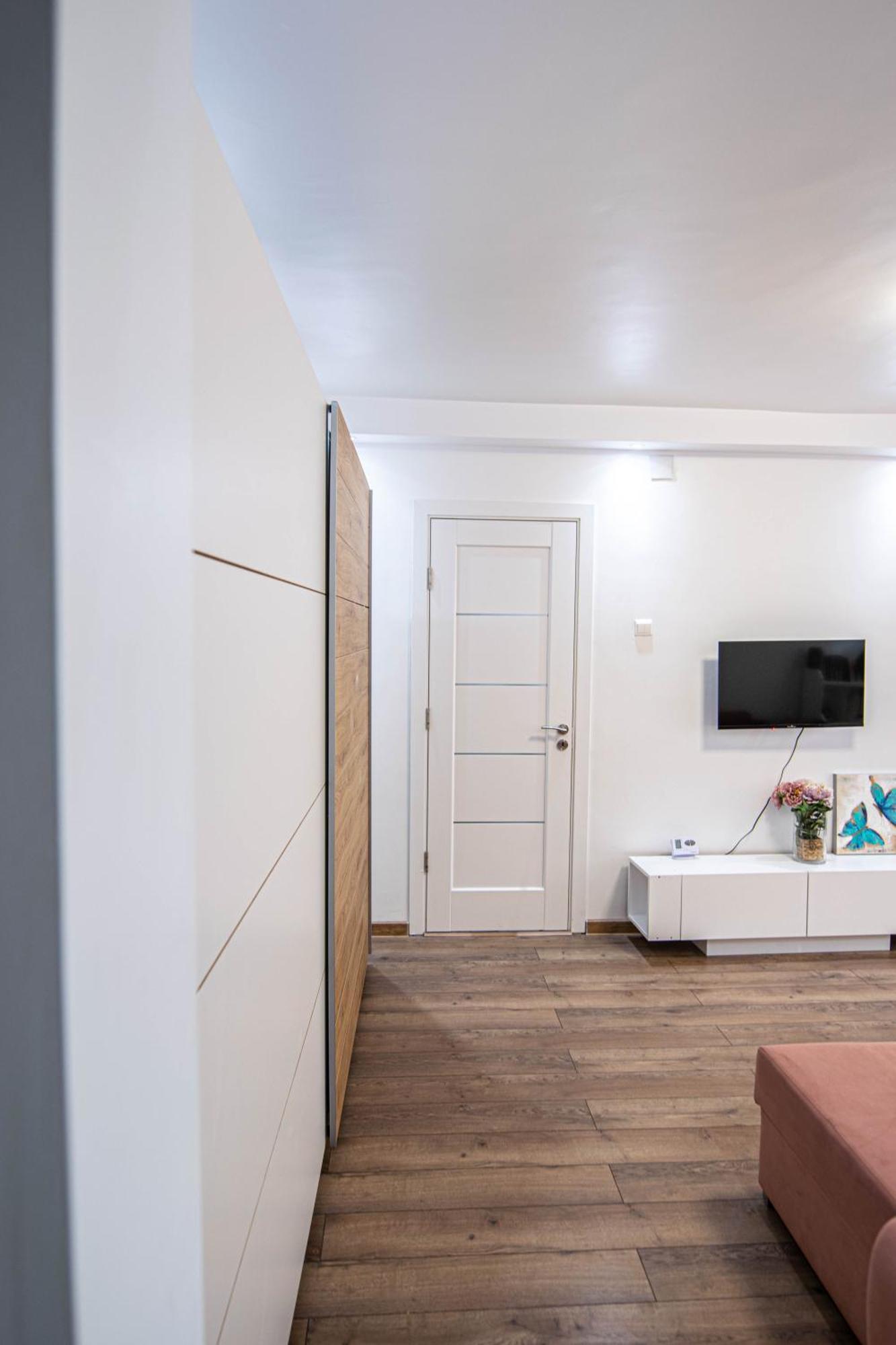 Apartament Near The Park Two Rooms Βουκουρέστι Εξωτερικό φωτογραφία